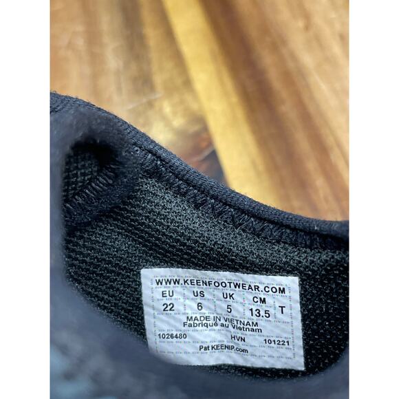 Keen Boys Size 6 (EU 22) Speed Hound Black Camo Hiking Hook & Loop Sneakers - Picture 8 of 10